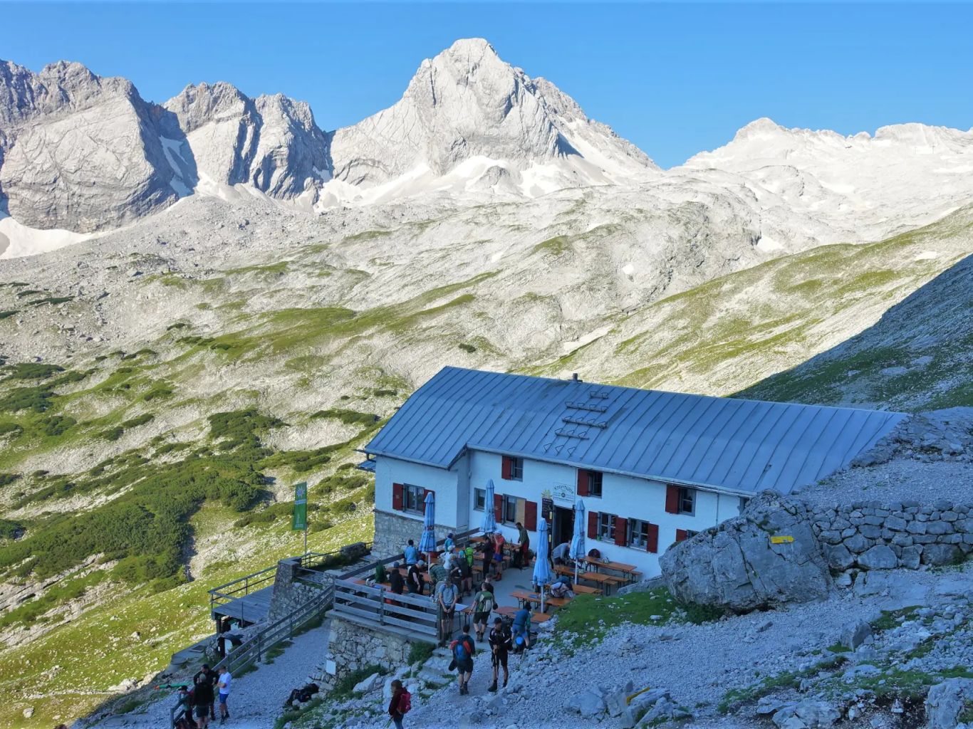 Knorrhütte im oberen Reintal.